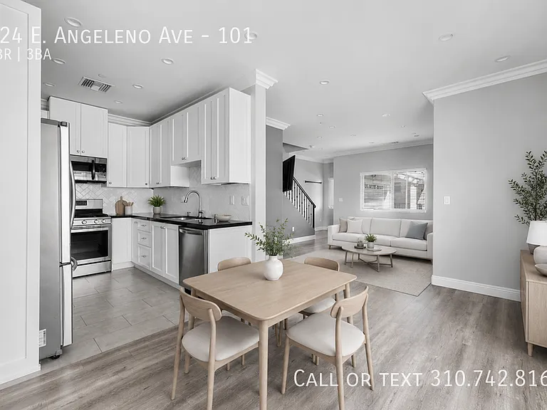 524 E Angeleno Ave #101 — Photo 1