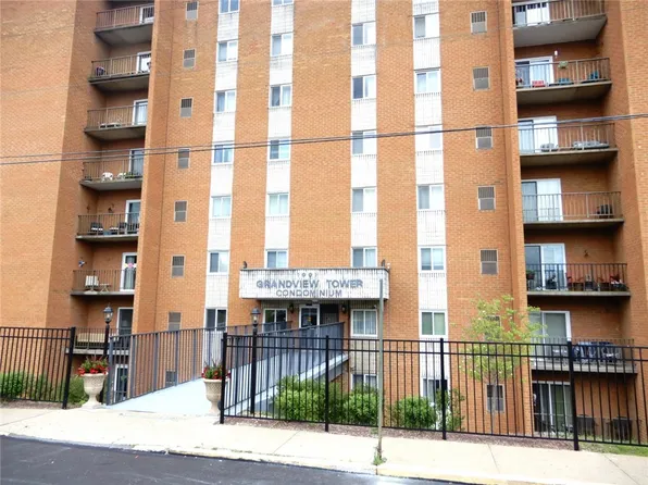 1001 Grandview Ave APT 404, Bridgeville, PA 15017