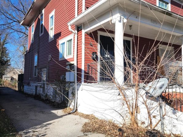 louisville-kentucky-73453990 picture