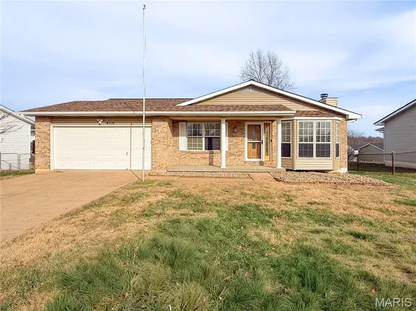 4110 Brook Ridge Dr, Arnold, MO 63010