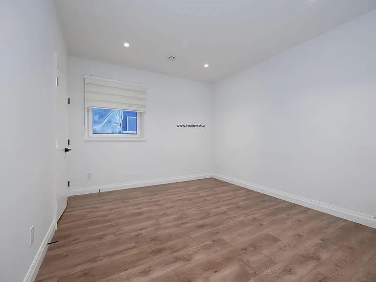 1XX Dowding Rd — Photo 5