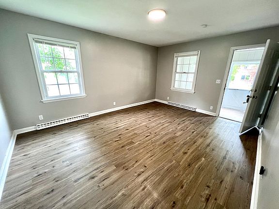 5th image of 7500 Abbie Pl