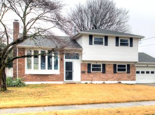 14 Barclay Dr, Pennsville, NJ 08070