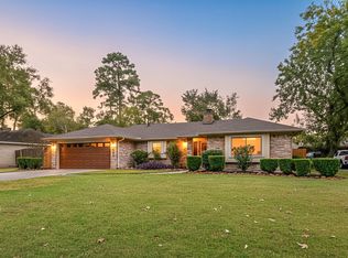 806 S Hyannis Port St, Crosby, TX 77532