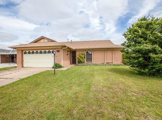 8809 E 46th Pl, Tulsa, OK 74145