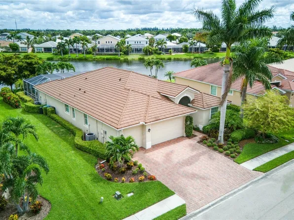 2657 Stonyhill Ct, Cape Coral, FL 33991