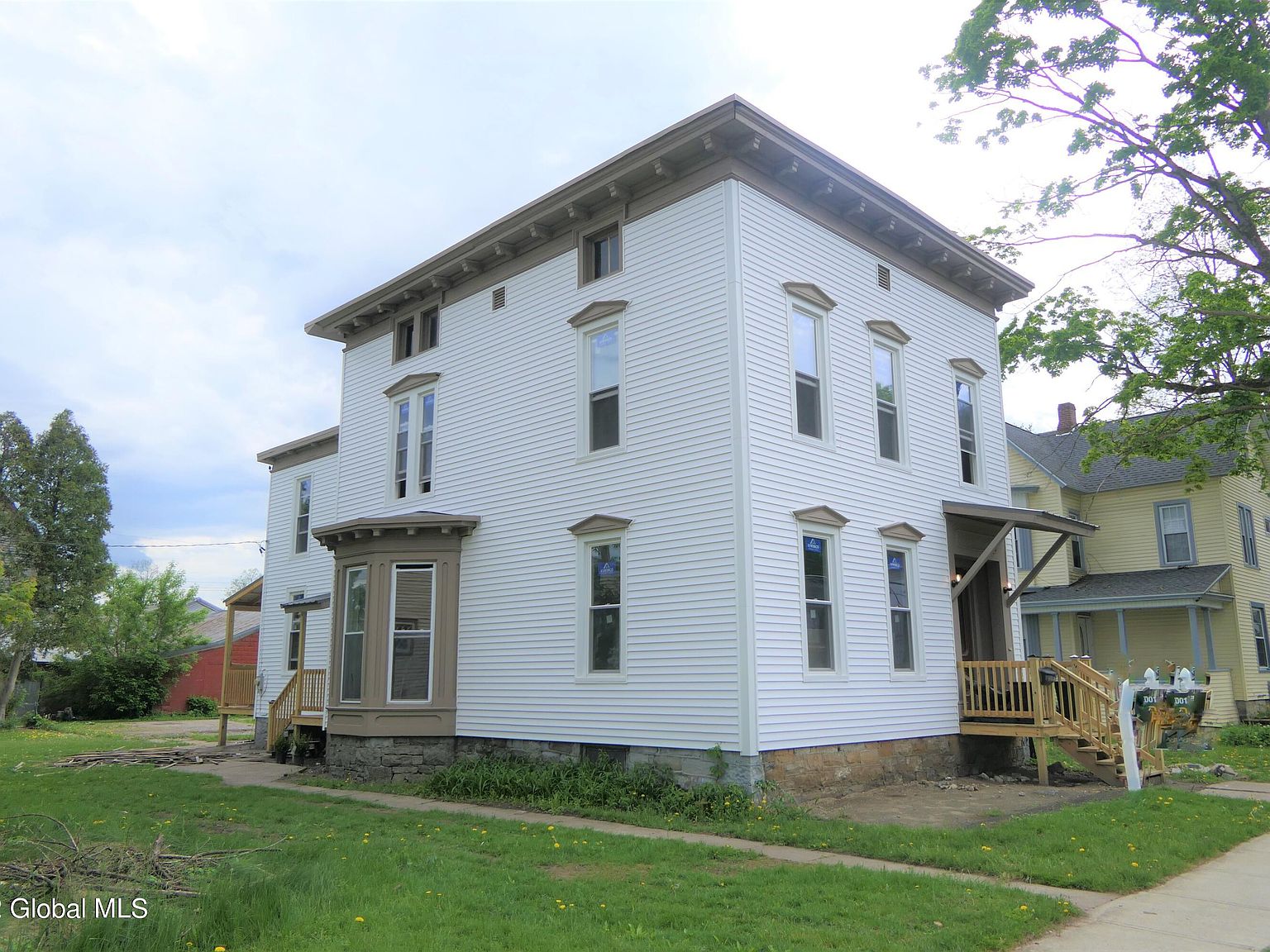 13 Lower Prospect Street, Fonda, NY 12068 Zillow