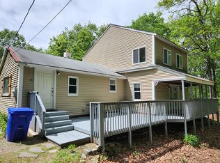 25 Mount Henry Rd, Shirley, MA 01464