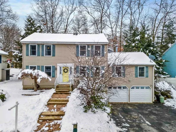 87 Blevens Drive, Manchester, NH 03104