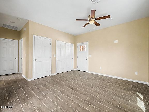 5th image of 214 E Kelso St