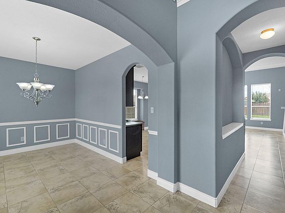 4th image of 5107 Lost Cove Ln