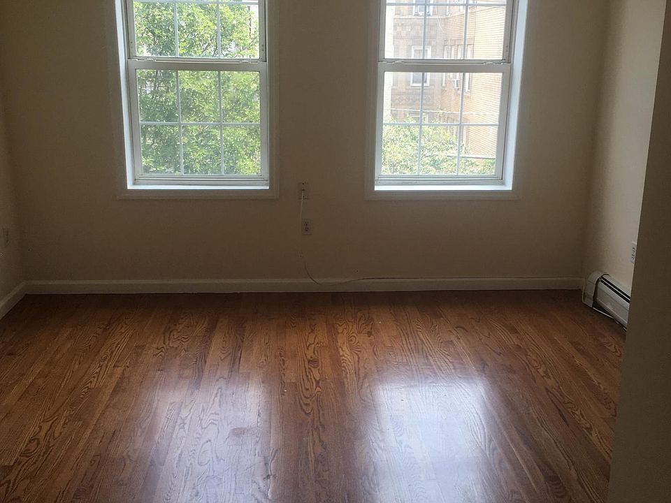 2nd image of 5609 Hudson Ave #3