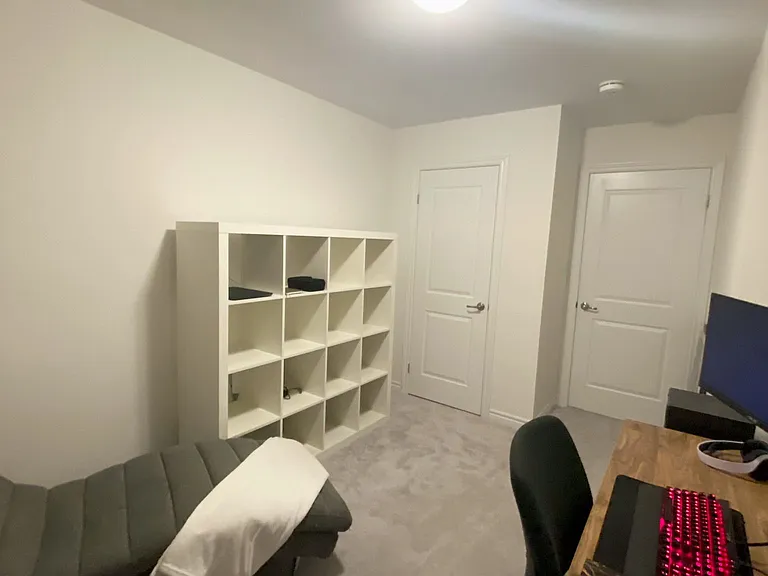 135 Flagg Ave — Photo 28
