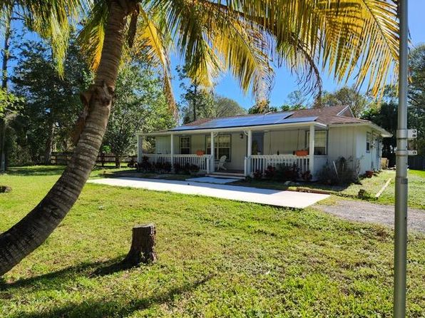 15100 Scotts Place, Loxahatchee Groves, FL 33470