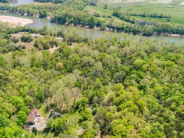 1400 Wills Hollow Rd, Glencoe, MO 63038