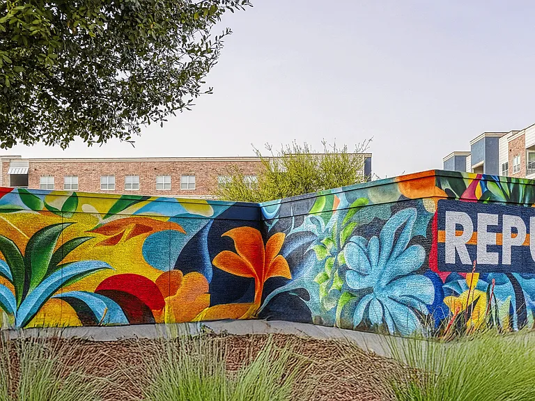 Republic at Alamo Heights — Photo 28
