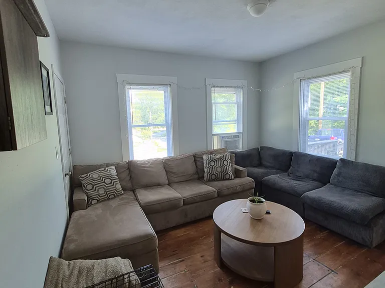 27 Walling Rd #A — Photo 12