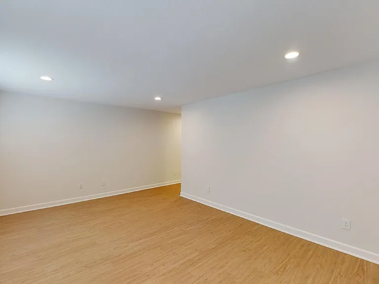 828 Dailey Pl — Photo 13