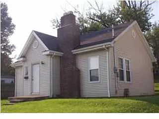 1013 E National Hwy photo 1