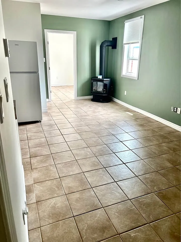 2 bed, $1,625 — Photo 1