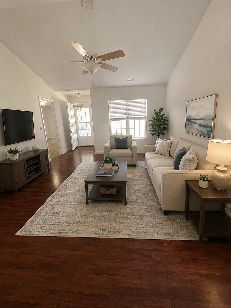 Discover this well-appointed 3-bedroom, 2-bath home in Pineville, NC — Photo 2
