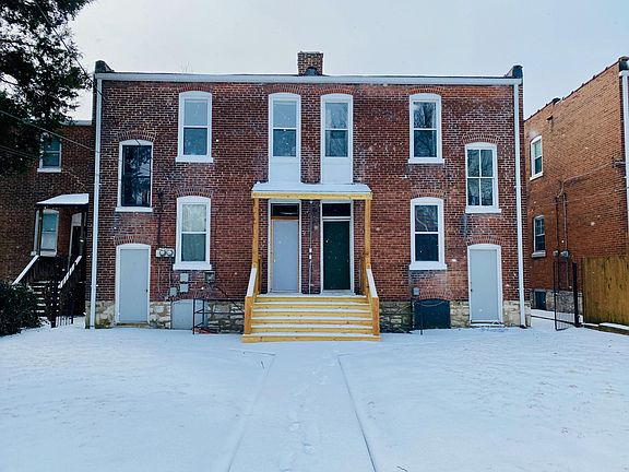 5th image of 2925 Victor St #1