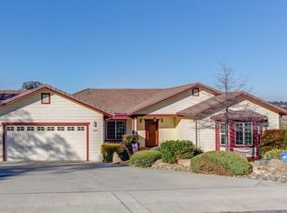 384 Oak Ridge Ct, Valley Springs, CA 95252