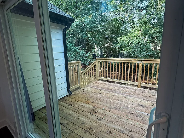 1205 Brockdell Ct — Photo 11