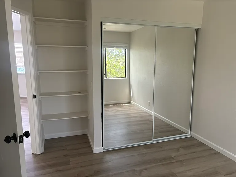 2675 Market St #1 — Photo 10