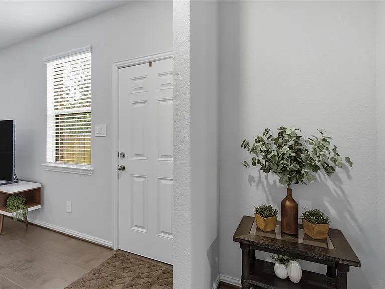 168 Skybranch Dr — Photo 10