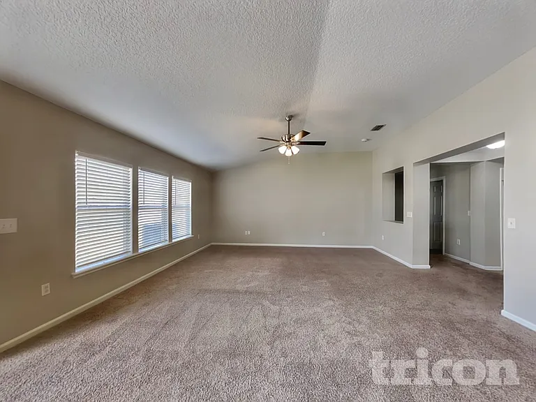 11238 Justin Oaks Dr — Photo 5