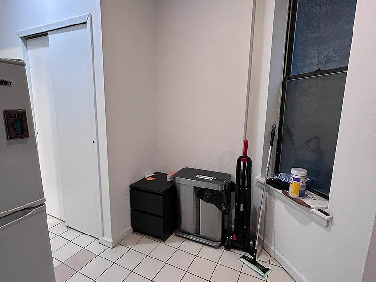 417 3rd Ave #2B — Photo 7