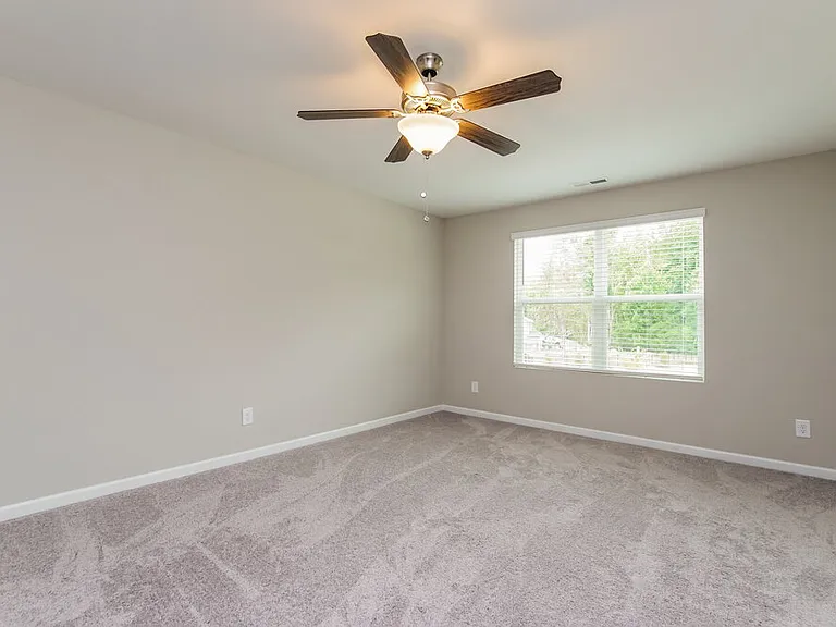 544 Landing View Dr — Photo 10