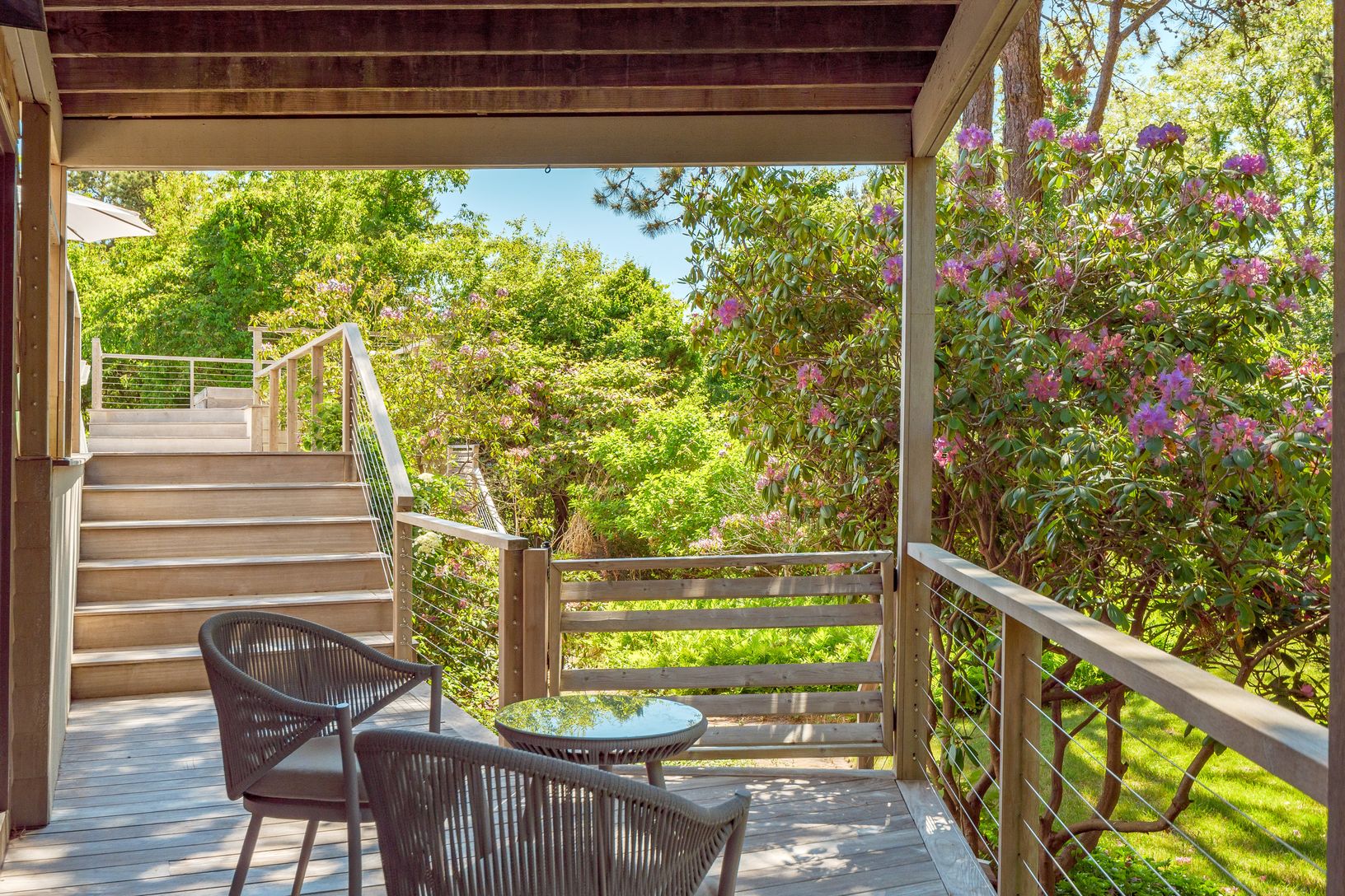  Covered Deck off Guest Suite