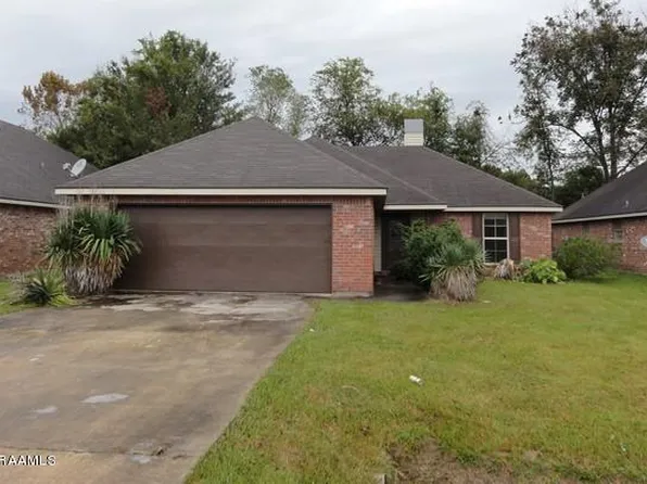 314 Saint Matthias Dr, Carencro, LA 70520