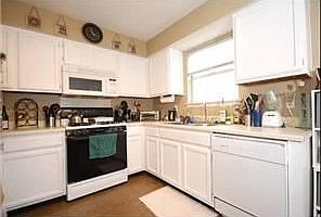 5th image of 3101 Birch Dr
