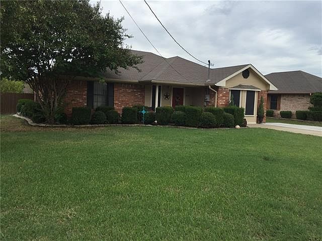 1st image of 2200 Melody Cir