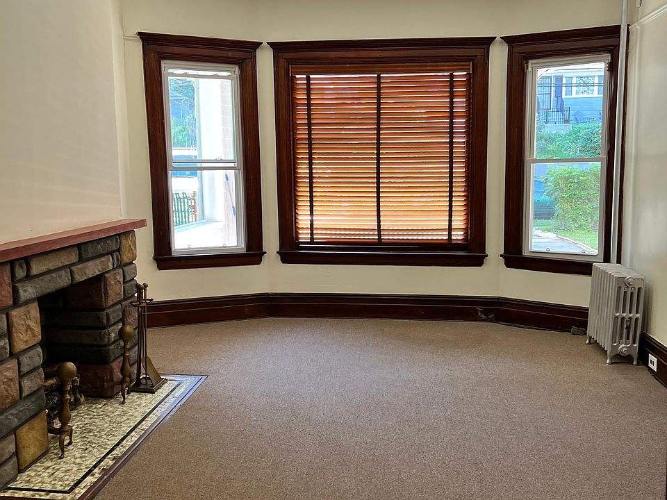 1st image of 463 Warburton Ave
