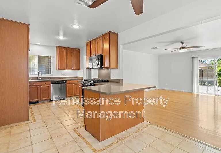 5619 N El Dorado St — Photo 12