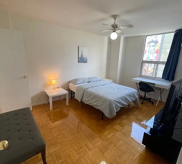 140 Carlton St #805A — Photo 3