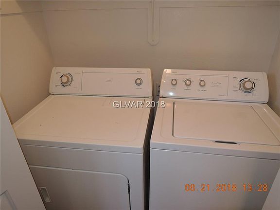 5th image of 742 Endicott Ct