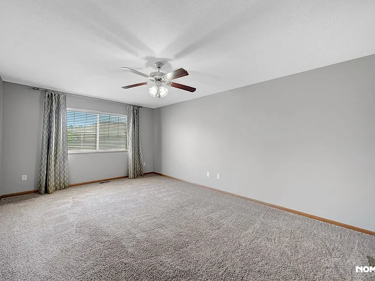 8514 Dewitt Rd — Photo 9
