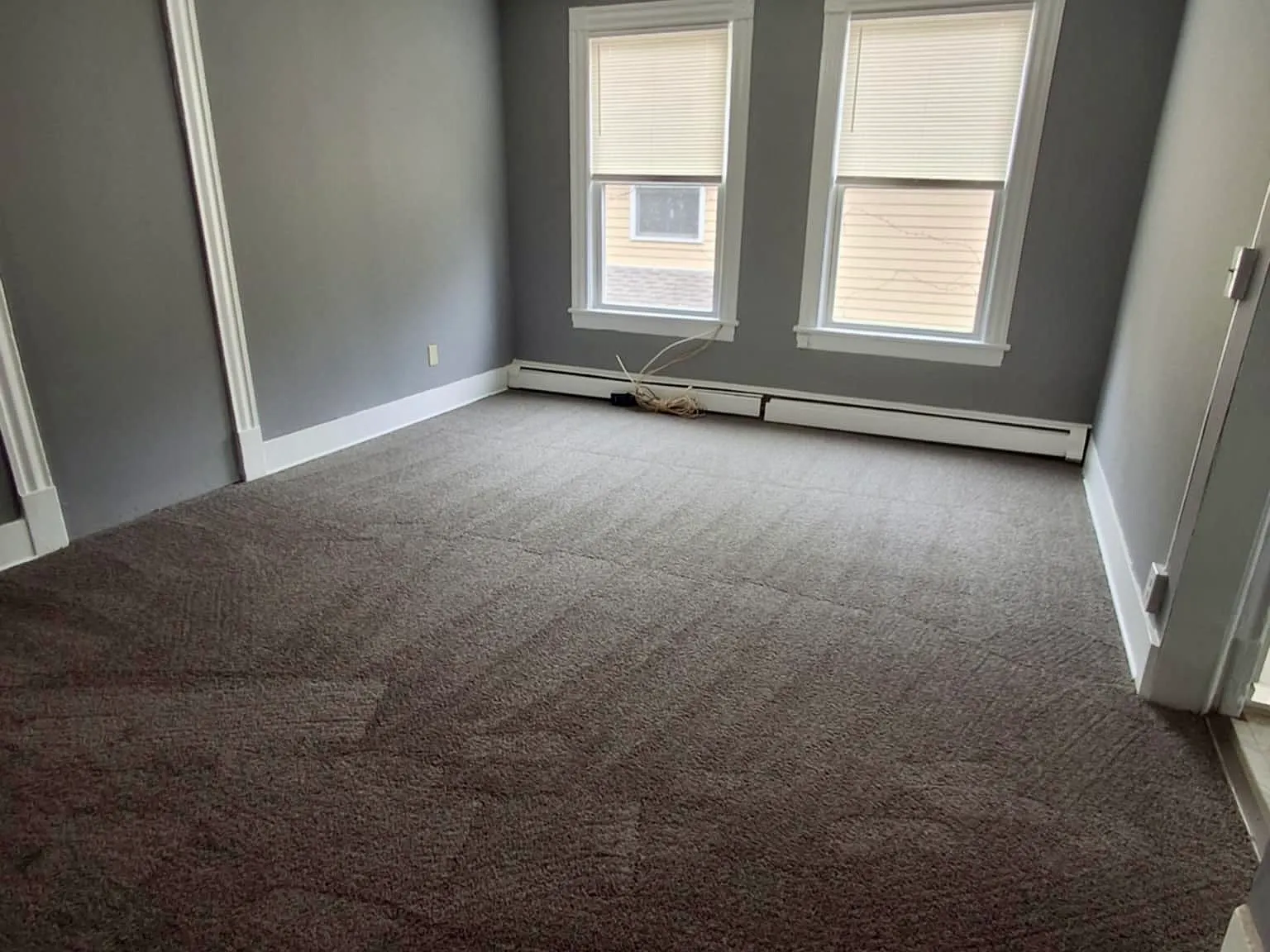 3 bed, 1175 sqft, $1,875 — Photo 2