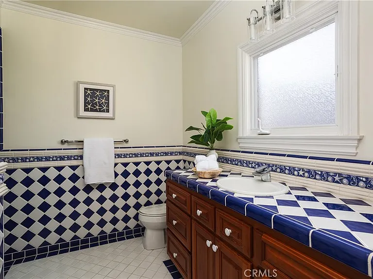 24352 Santa Clara Ave — Photo 29