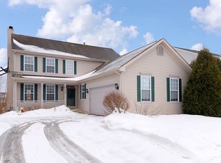 3154 Adamson Dr, Geneva, IL 60134