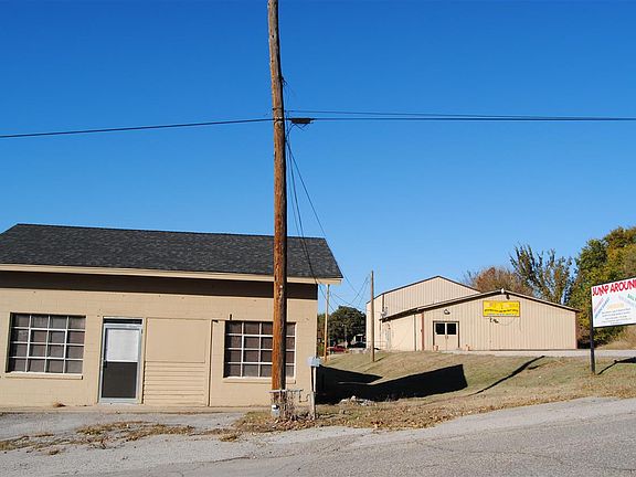 4th image of 222 W Wynnewood Ave