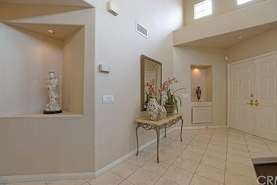 4th image of 3552 Dartmouth Ln
