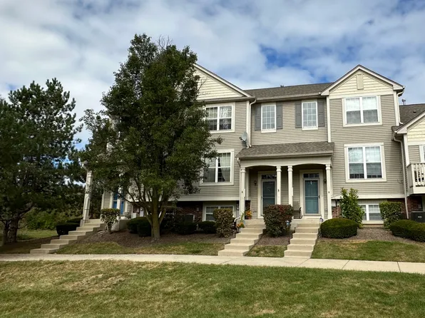 31594 Tallgrass Ct, McHenry, IL 60051