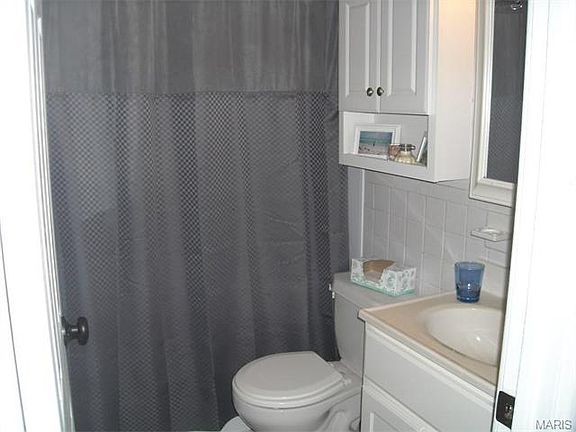 5th image of 535 Cherrydale Dr