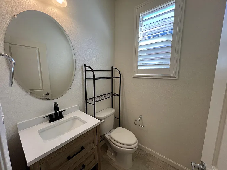 2762 Ferrara Cir — Photo 21
